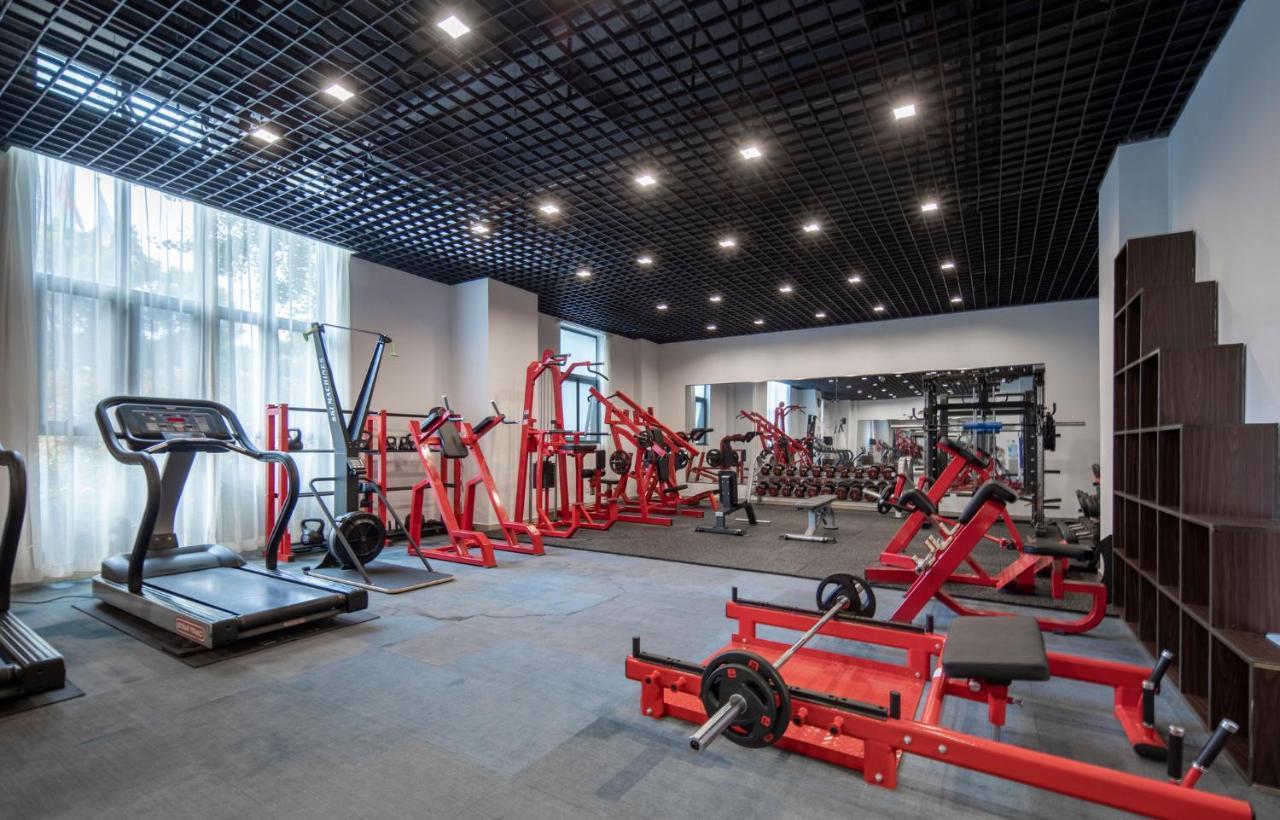 Hotel Express New Jinqiao By Ihg 3*